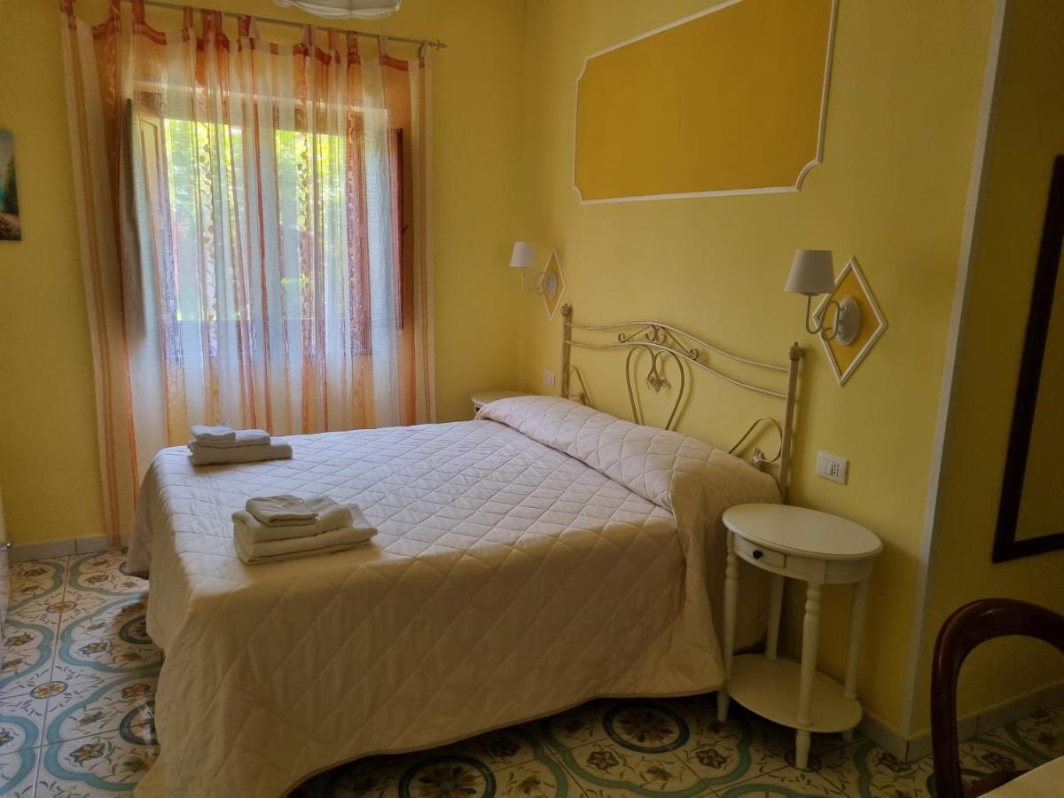 Bed and Breakfast Il Ruscello Маратея Экстерьер фото